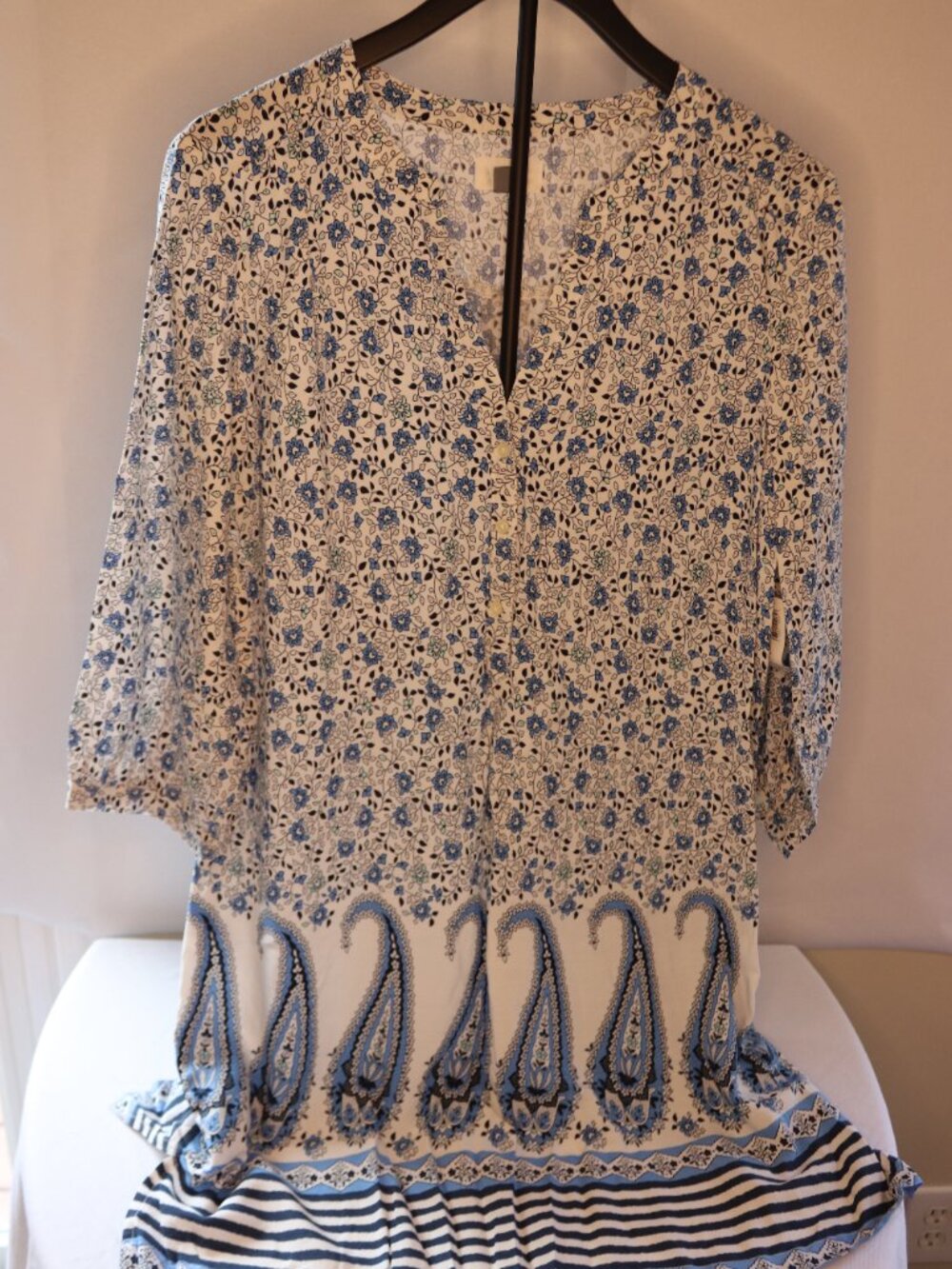 NWT Women's Old Navy 3/4 sleeve Blue & White V-neck Dress Sz L